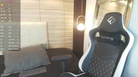 Snapshot of lily_waist chatting on 10, 2, 2026 lily_waist online show from 10, 2, 2026