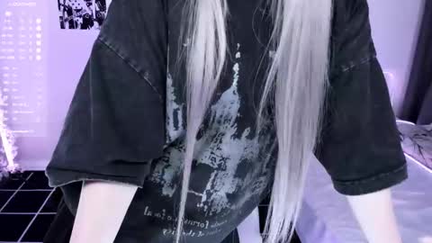 Lily online show from 23, 10, 2025