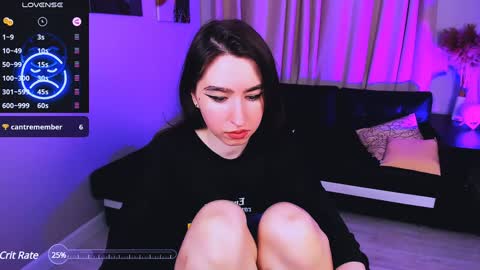 Snapshot of lily_xbaby chatting on 6, 12, 2024 LILY online show from 6, 12, 2024