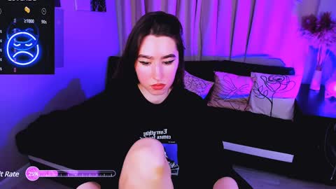 Snapshot of lily_xbaby chatting on 18, 12, 2024 LILY online show from 18, 12, 2024