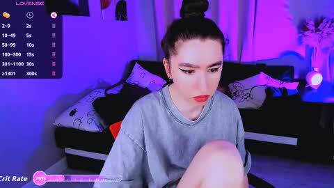 Snapshot of lily_xbaby chatting on 17, 10, 2025 LILY online show from 17, 10, 2025