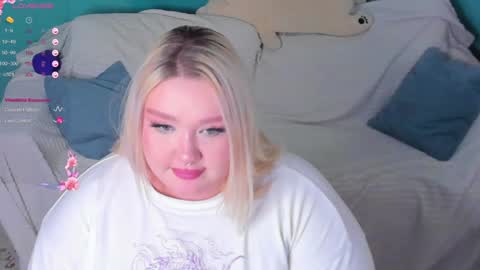 Snapshot of lilybelll chatting on 31, 1, 2025 Lily online show from 31, 1, 2025