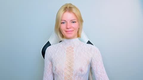Snapshot of lilydavisss chatting on 1, 6, 2026 lilydavisss online show from 1, 6, 2026