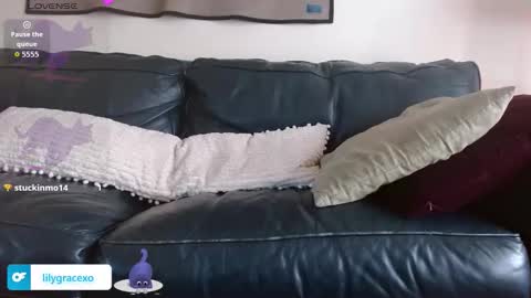 Lily Grace online show from 19, 11, 2025