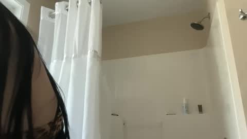 Lily Grace online show from 20, 5, 2026