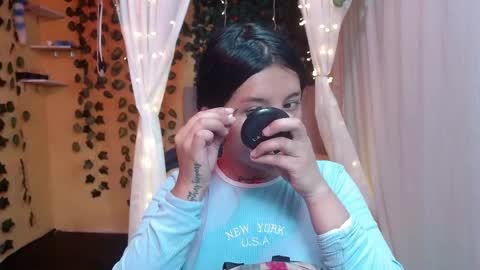 lilymoon_018 online show from 25, 5, 2026