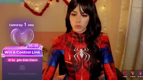 Snapshot of lilyrouse_ chatting on 23, 12, 2024 lily help me to collect more cosplay online show from 23, 12, 2024