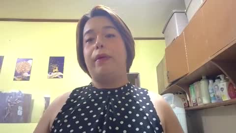 lilysette online show from 17, 5, 2026