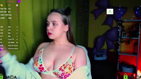 Lily online show from 19, 4, 2026