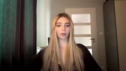 Lily online show from 19, 5, 2026