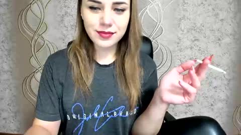    online show from 25, 11, 2025