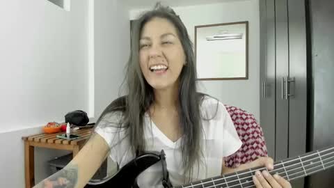 Lina Mandarina online show from 9, 1, 2025