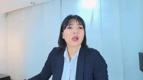 Snapshot of lina_bedoya chatting on 16, 9, 2025 Lina Bedoya online show from 16, 9, 2025