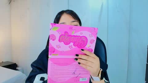  Lina Bedoya  online show from 28, 11, 2025