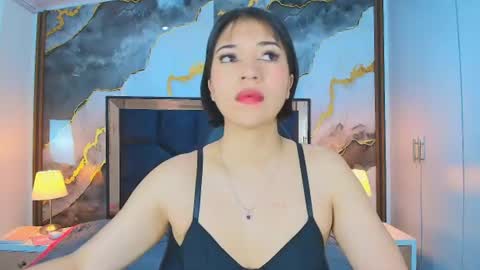  Lina Bedoya  online show from 17, 7, 2026