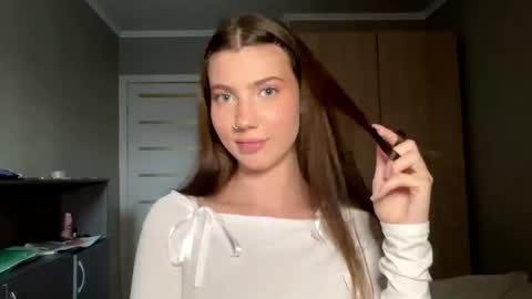 Snapshot of lina_bliss chatting on 20, 7, 2026 Lina online show from 20, 7, 2026