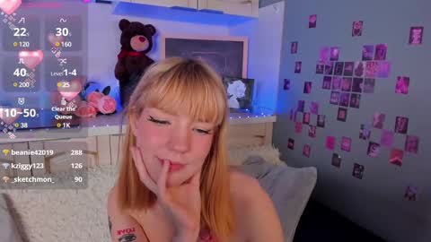 Lina blueeyed    GMT3 1100-1700 Mon Wed Thu Sat Sun online show from 1, 3, 2025