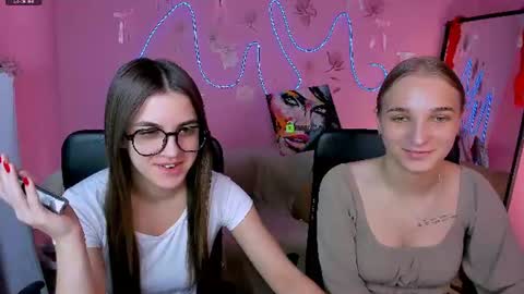 lina_fox12 online show from 17, 6, 2026