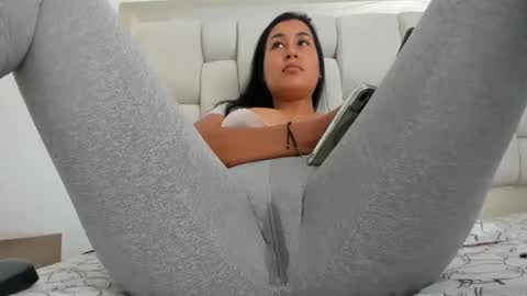 lina  online show from 29, 11, 2025