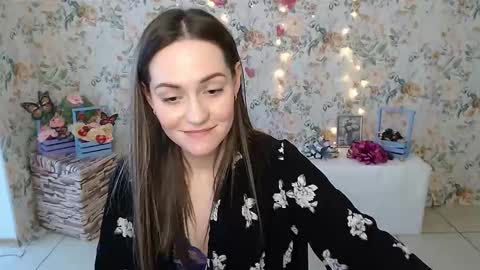 Lina online show from 20, 2, 2025