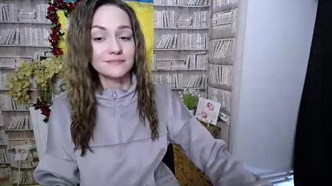 Lina online show from 22, 12, 2025