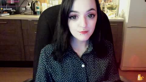 Snapshot of lina_tyaan chatting on 31, 12, 2024 Lina 3 1715622743 online show from 31, 12, 2024