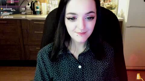 Snapshot of lina_tyaan chatting on 31, 12, 2024 Lina 3 1715622743 online show from 31, 12, 2024