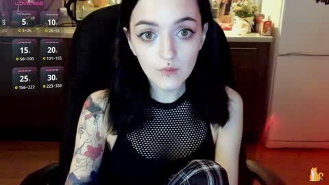 Snapshot of lina_tyaan chatting on 4, 1, 2025 Lina 3 1715622743 online show from 4, 1, 2025