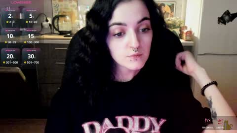 Snapshot of lina_tyaan chatting on 6, 1, 2025 Lina 3 1715622743 online show from 6, 1, 2025