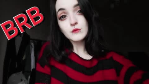 Snapshot of lina_tyaan chatting on 27, 2, 2025 Lina 3 1715622743 online show from 27, 2, 2025