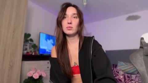 Lina online show from 10, 10, 2025