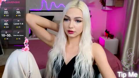 I am Lina online show from 26, 9, 2025