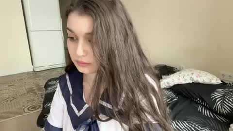 Snapshot of linamurrrr chatting on 27, 4, 2026 Nicolas and Lina online show from 27, 4, 2026