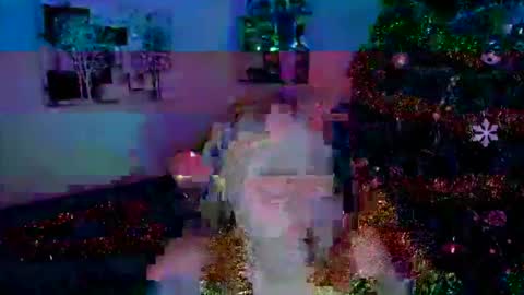 Snapshot of linatruly chatting on 17, 12, 2024 Lina online show from 17, 12, 2024
