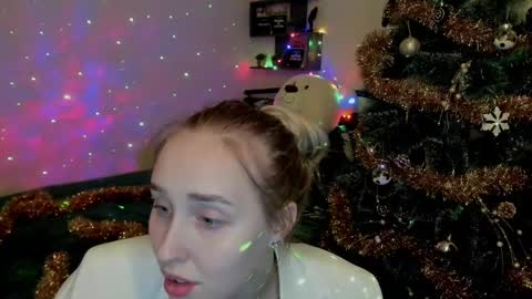 Snapshot of linatruly chatting on 3, 1, 2025 Lina online show from 3, 1, 2025