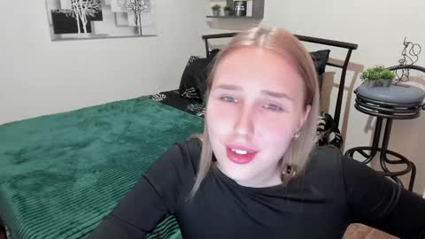 Snapshot of linatruly chatting on 30, 1, 2025 Lina online show from 30, 1, 2025