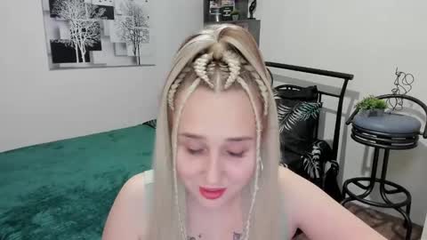 Snapshot of linatruly chatting on 26, 2, 2025 Lina online show from 26, 2, 2025