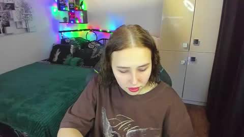 Lina online show from 5, 2, 2026