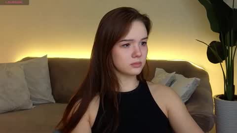 linda__robertz online show from 6, 11, 2025