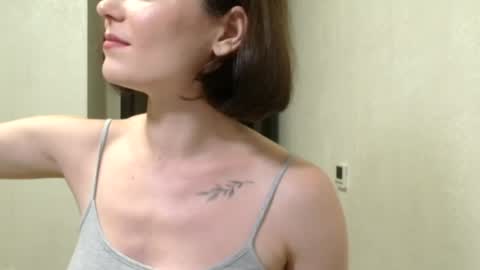 Snapshot of linda_aa chatting on 25, 6, 2026 Linda online show from 25, 6, 2026