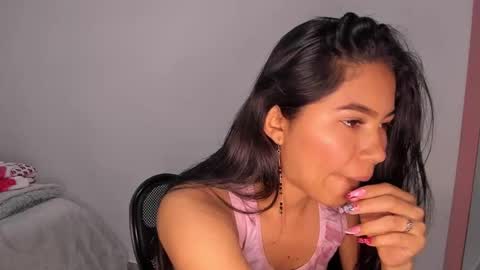 Snapshot of linda_alana chatting on 16, 3, 2026 Alana online show from 16, 3, 2026