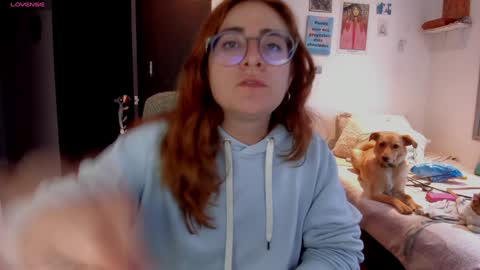 Giggles  online show from 19, 12, 2024