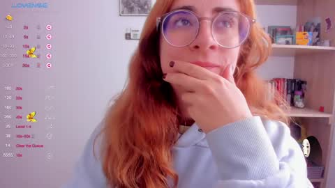 Giggles  online show from 21, 2, 2025
