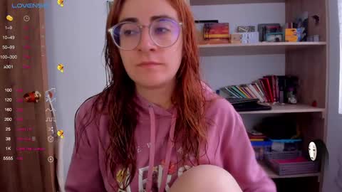 Giggles  online show from 22, 2, 2025