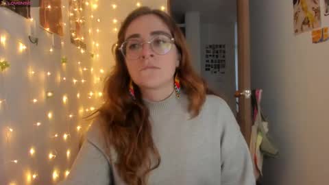 Giggles  online show from 11, 10, 2025