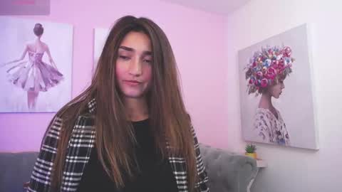 Maria Paula online show from 27, 9, 2025