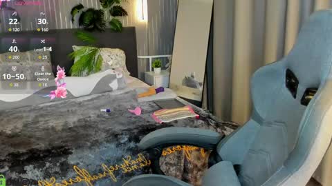 Snapshot of linda_zefir chatting on 15, 5, 2026 Linda Zefir online show from 15, 5, 2026