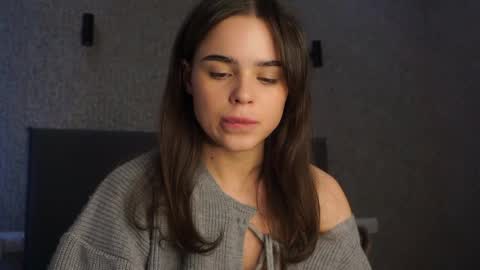 Snapshot of lindaaii chatting on 22, 4, 2026 Linda online show from 22, 4, 2026