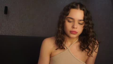 Snapshot of lindaaii chatting on 30, 4, 2026 Linda online show from 30, 4, 2026