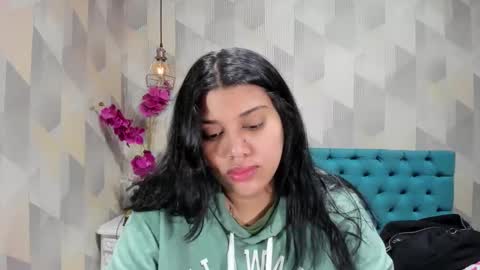    online show from 28, 9, 2025